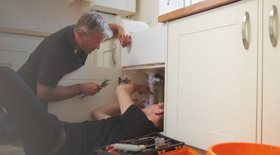 Expert burst pipe repair services in Robinsonville, MS